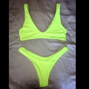 Neon yellow/green bikini